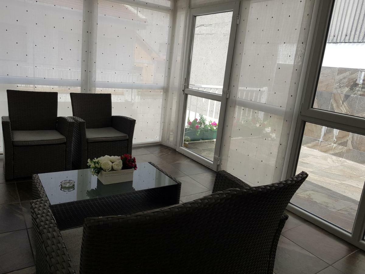Apartamento Las Hermanas ปอนเตเบดรา ภายนอก รูปภาพ